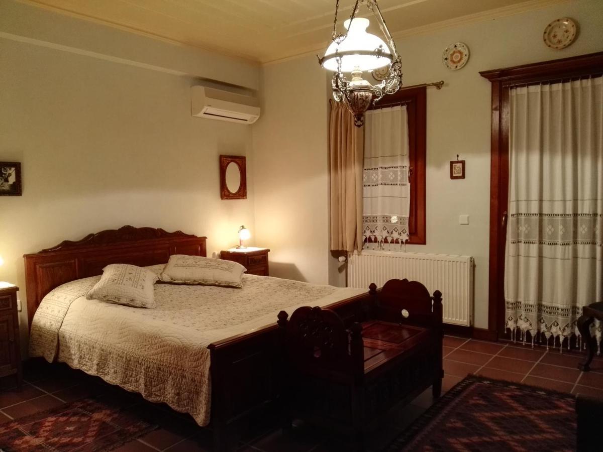 Viraggas Traditional Hotel Vrástama Екстериор снимка