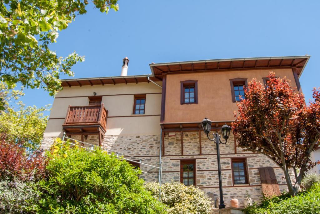 Viraggas Traditional Hotel Vrástama Екстериор снимка